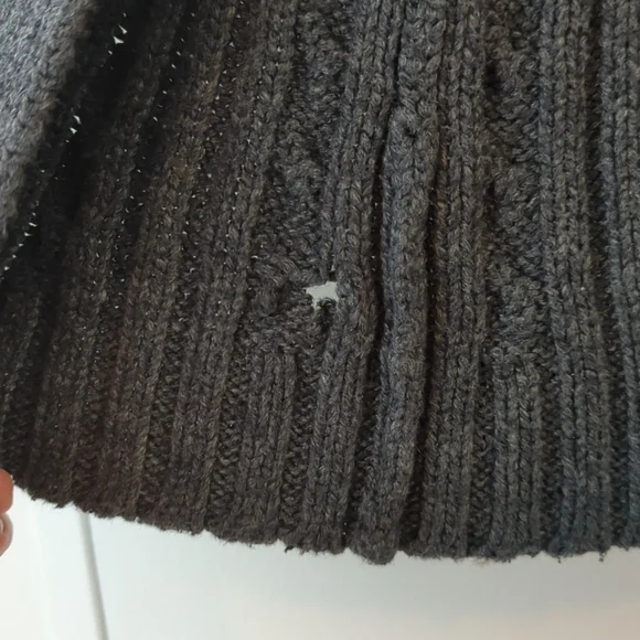 Long wrap sweater - Picture 7 of 11